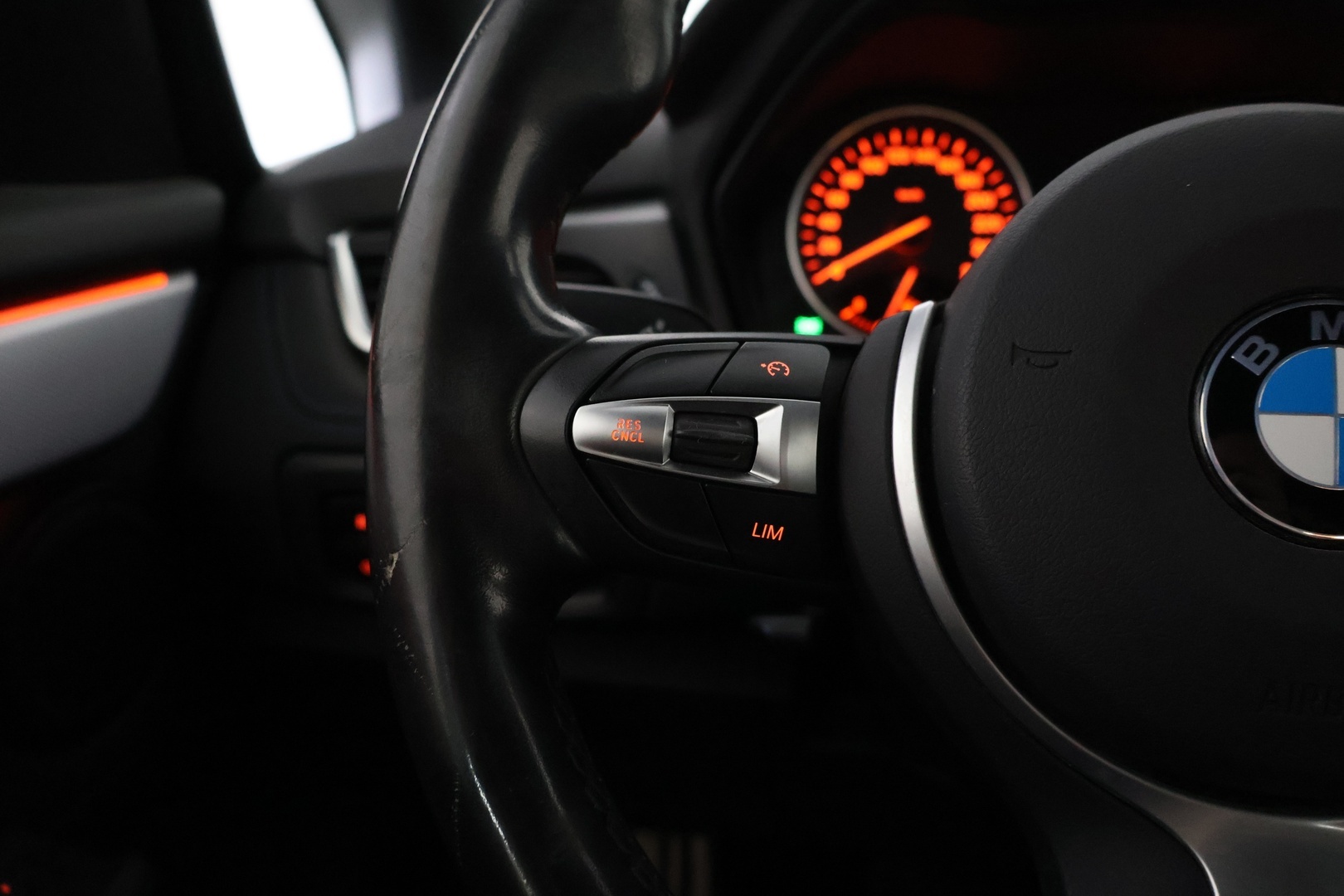 BMW 225 2018