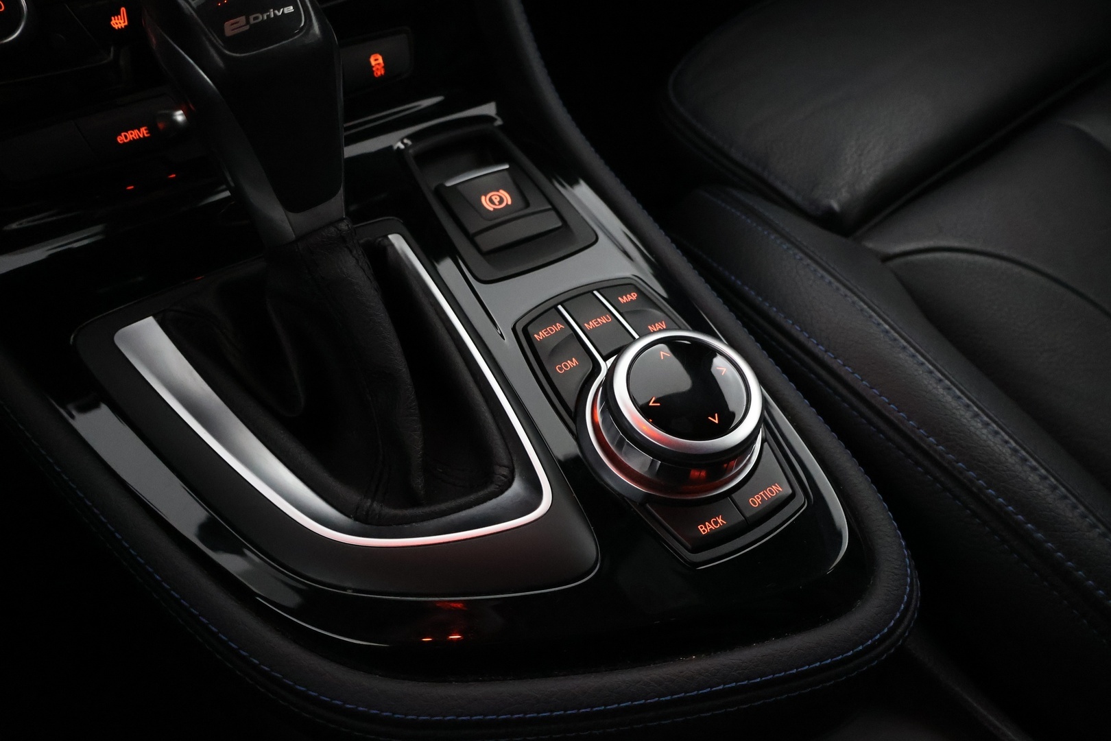 BMW 225 2018