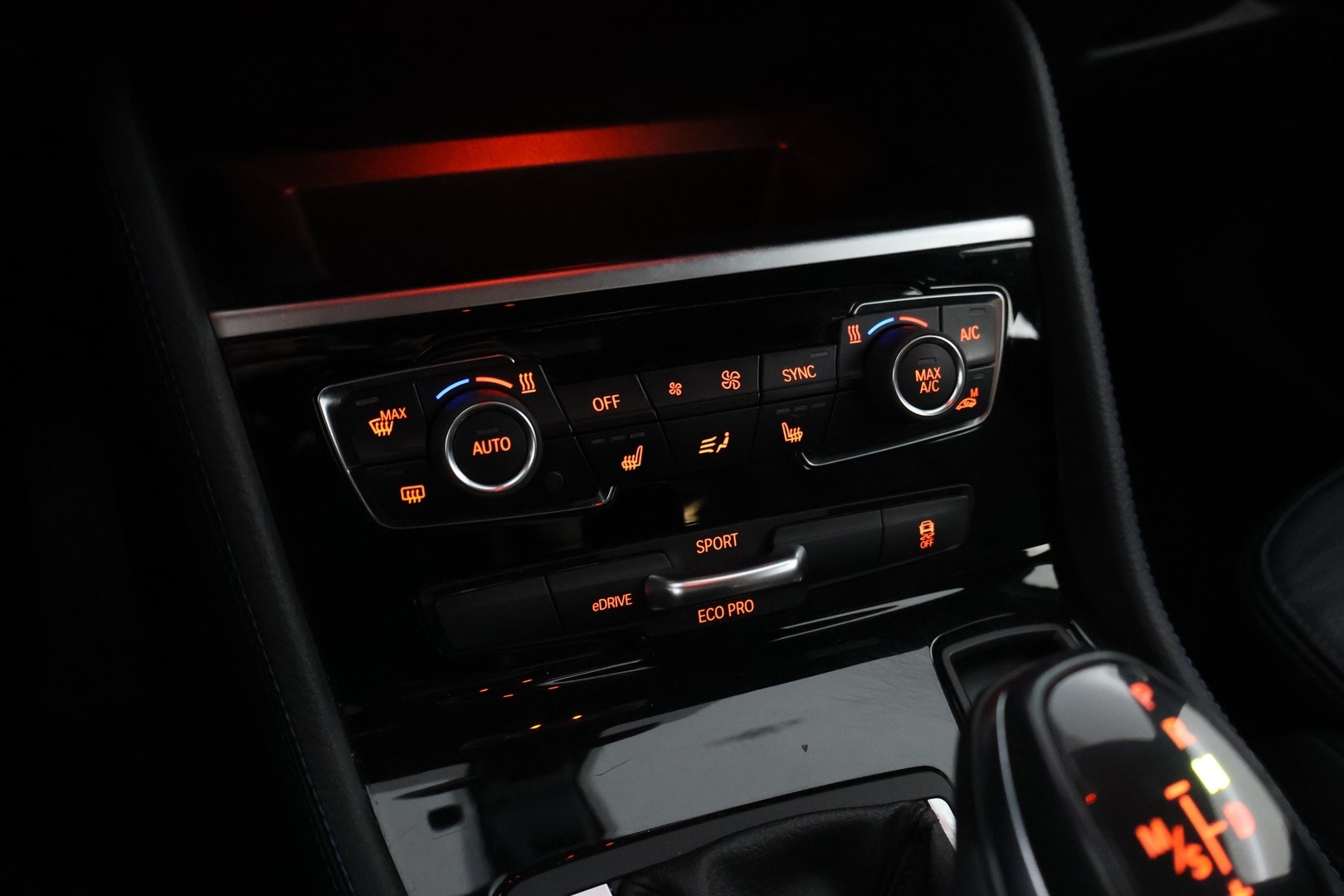 BMW 225 2018