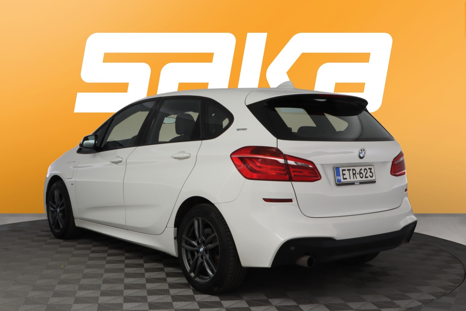 BMW 225 2018