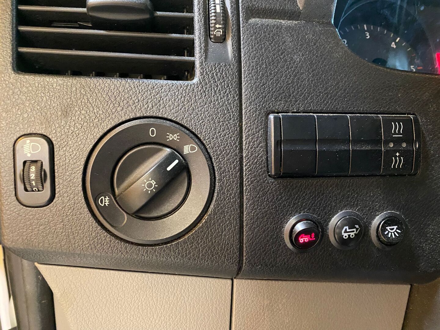 VOLKSWAGEN Crafter 2012