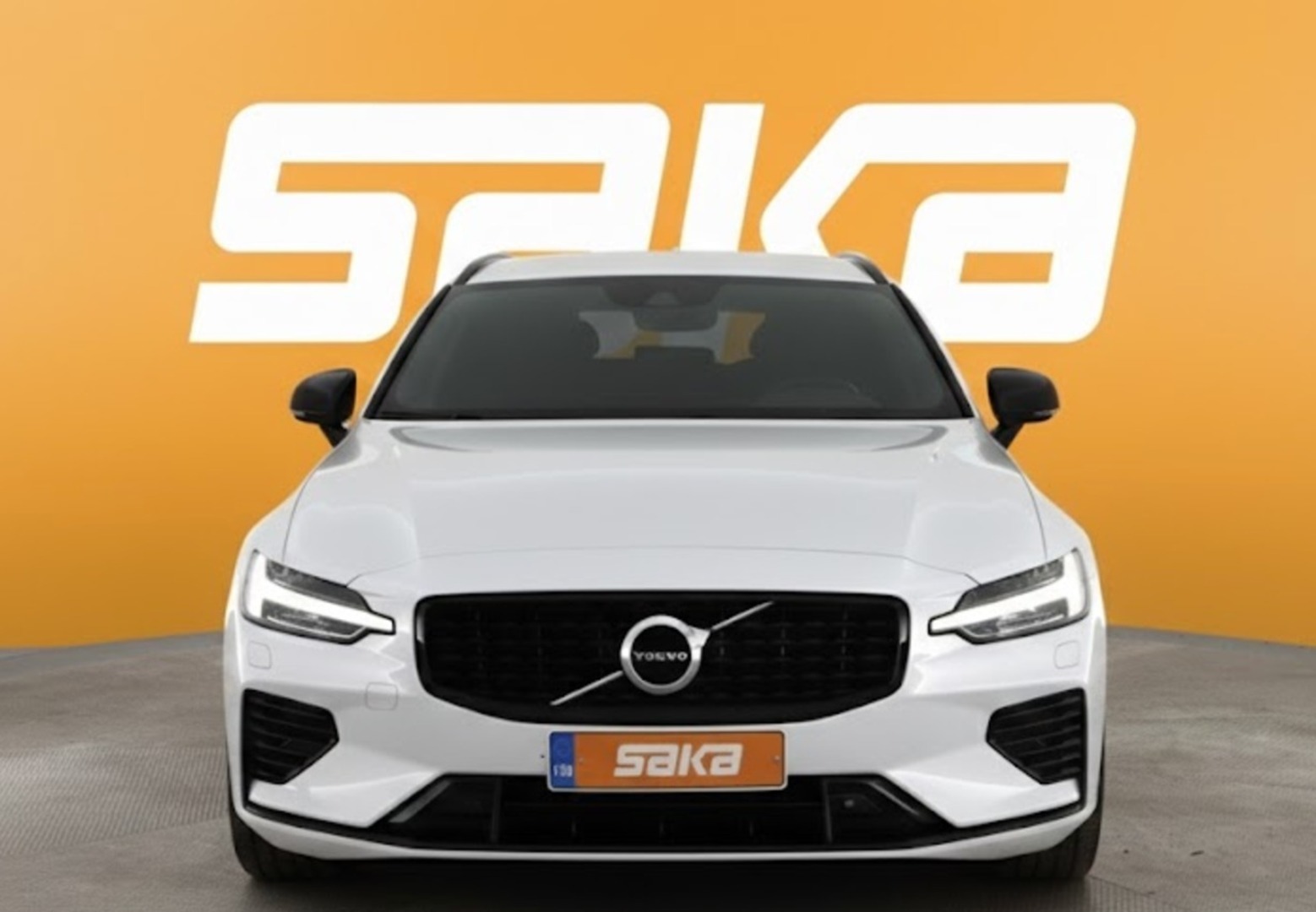 VOLVO V60 2021