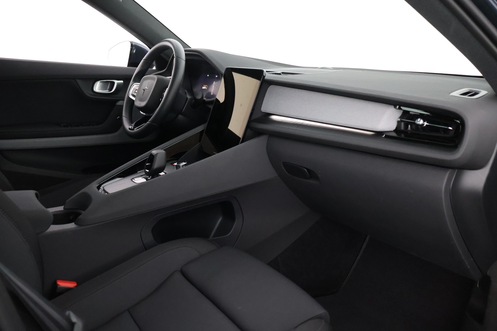 POLESTAR 2 2025