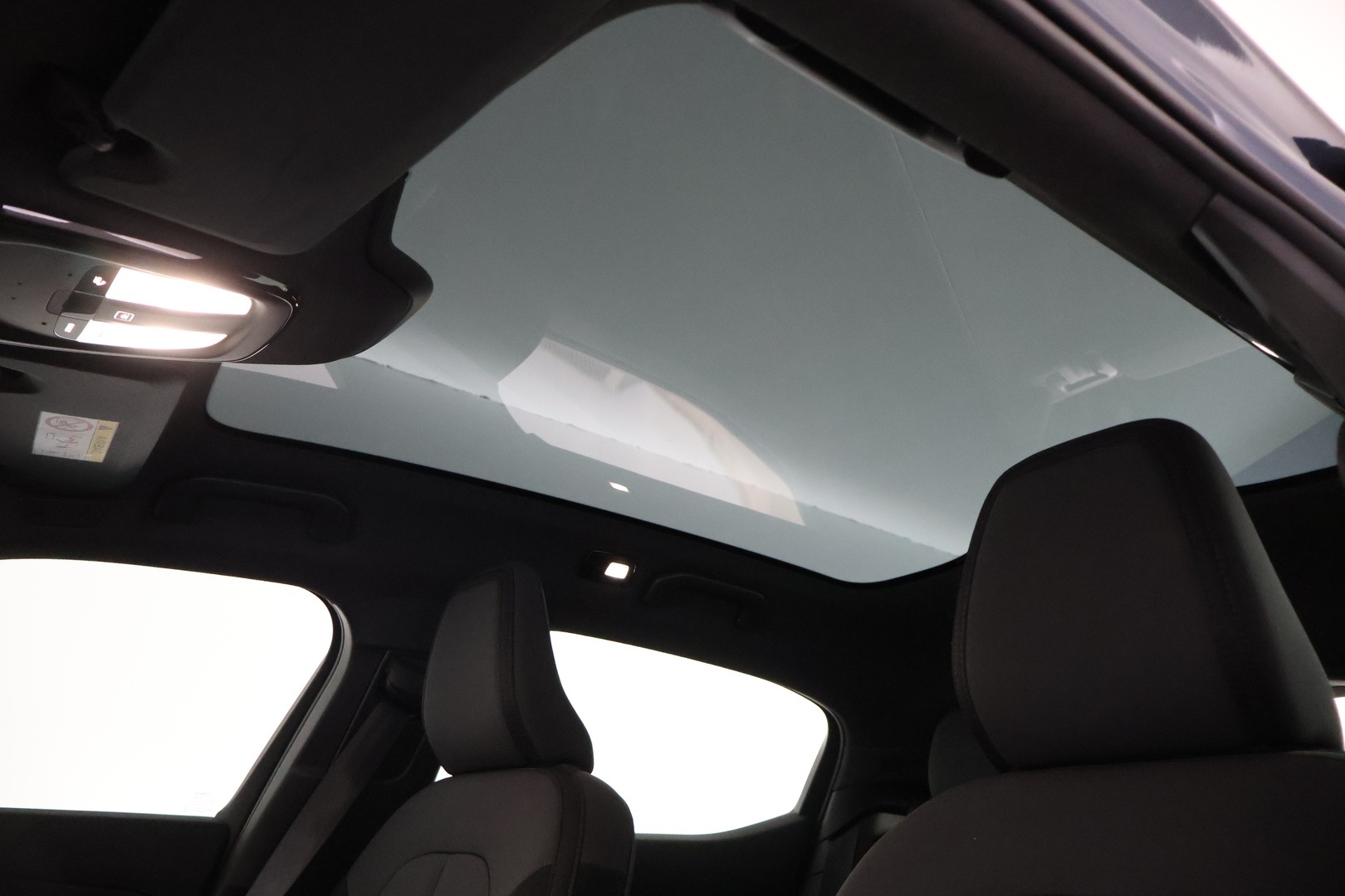 POLESTAR 2 2025