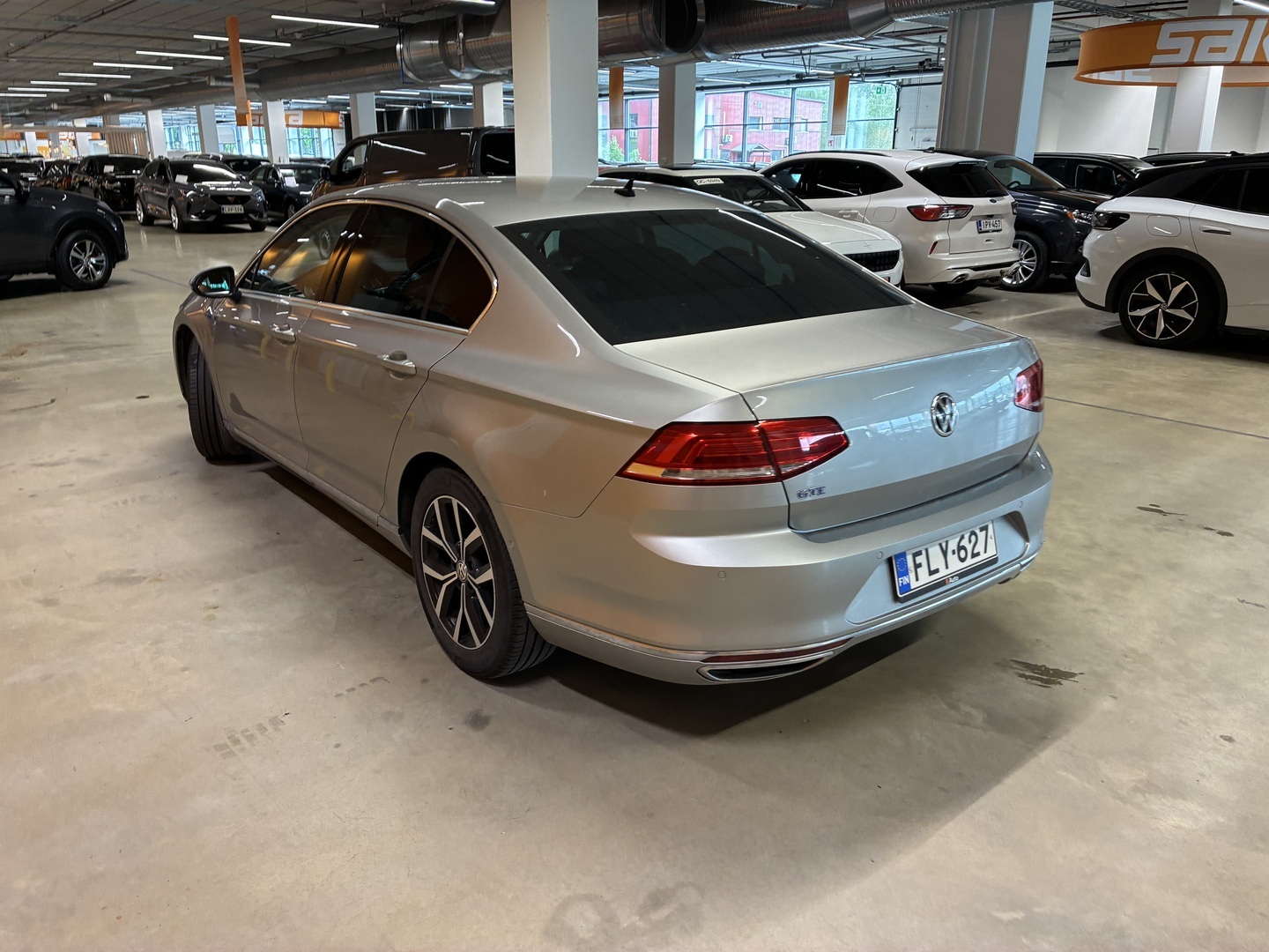 VOLKSWAGEN Passat 2016