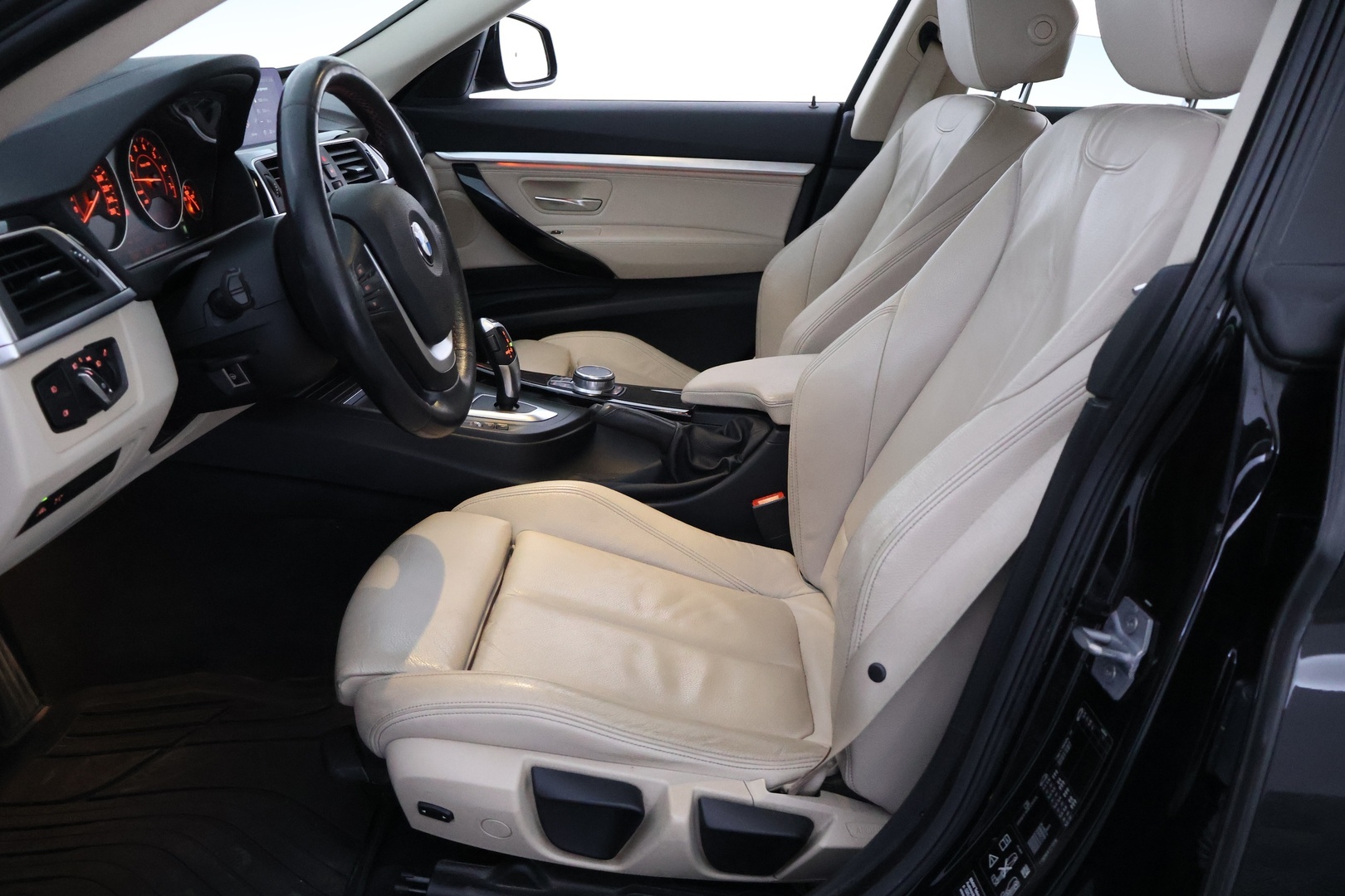 BMW 320 Gran Turismo 2019