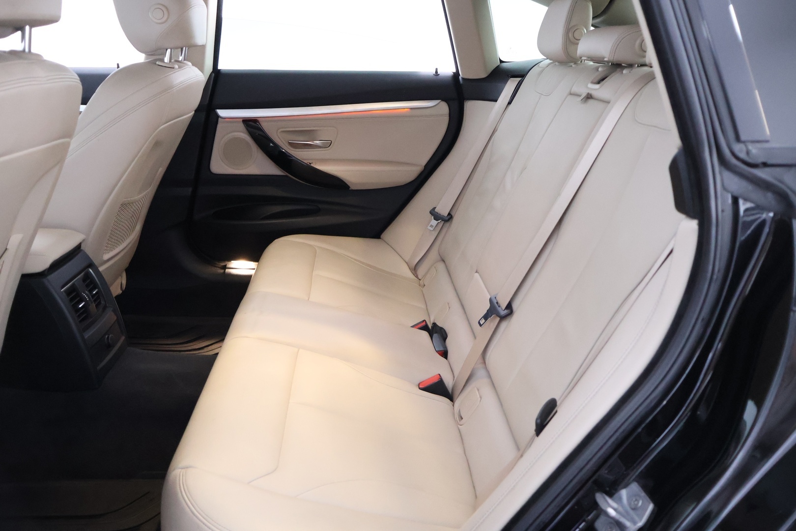 BMW 320 Gran Turismo 2019