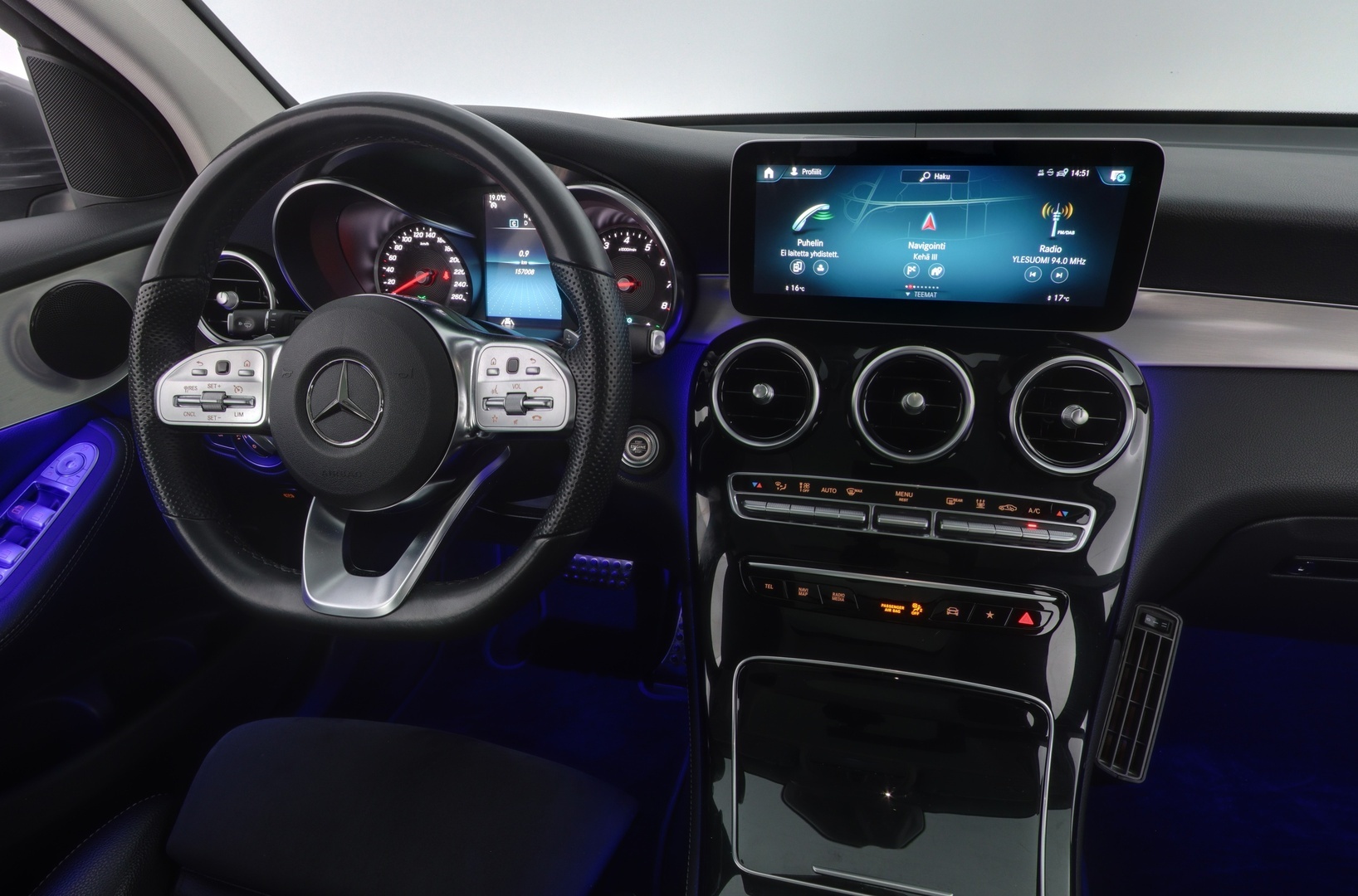 MERCEDES-BENZ GLC 2020