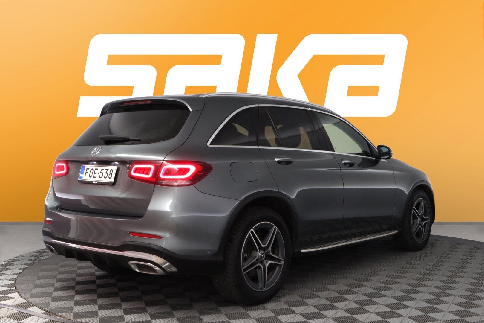 MERCEDES-BENZ GLC 2020