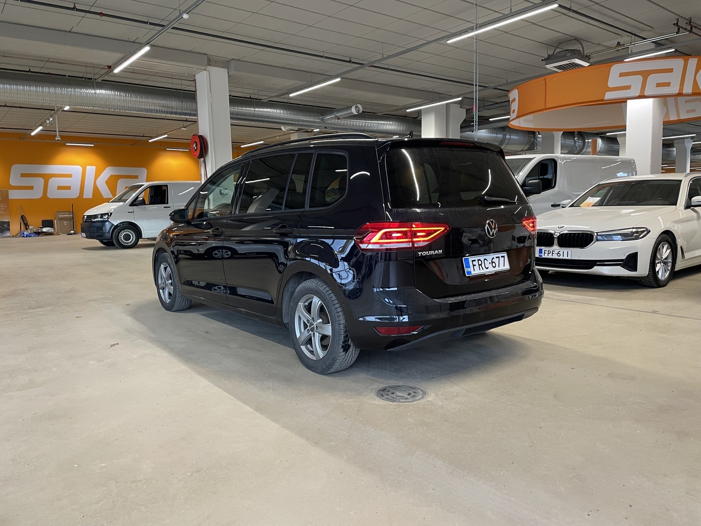 VOLKSWAGEN Touran 2021