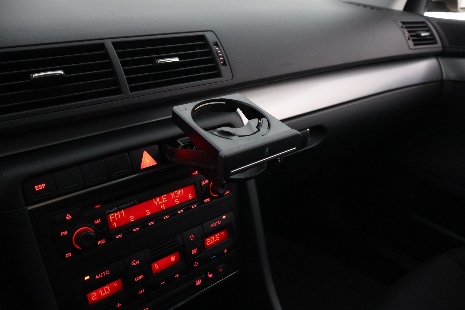 AUDI A4 2006
