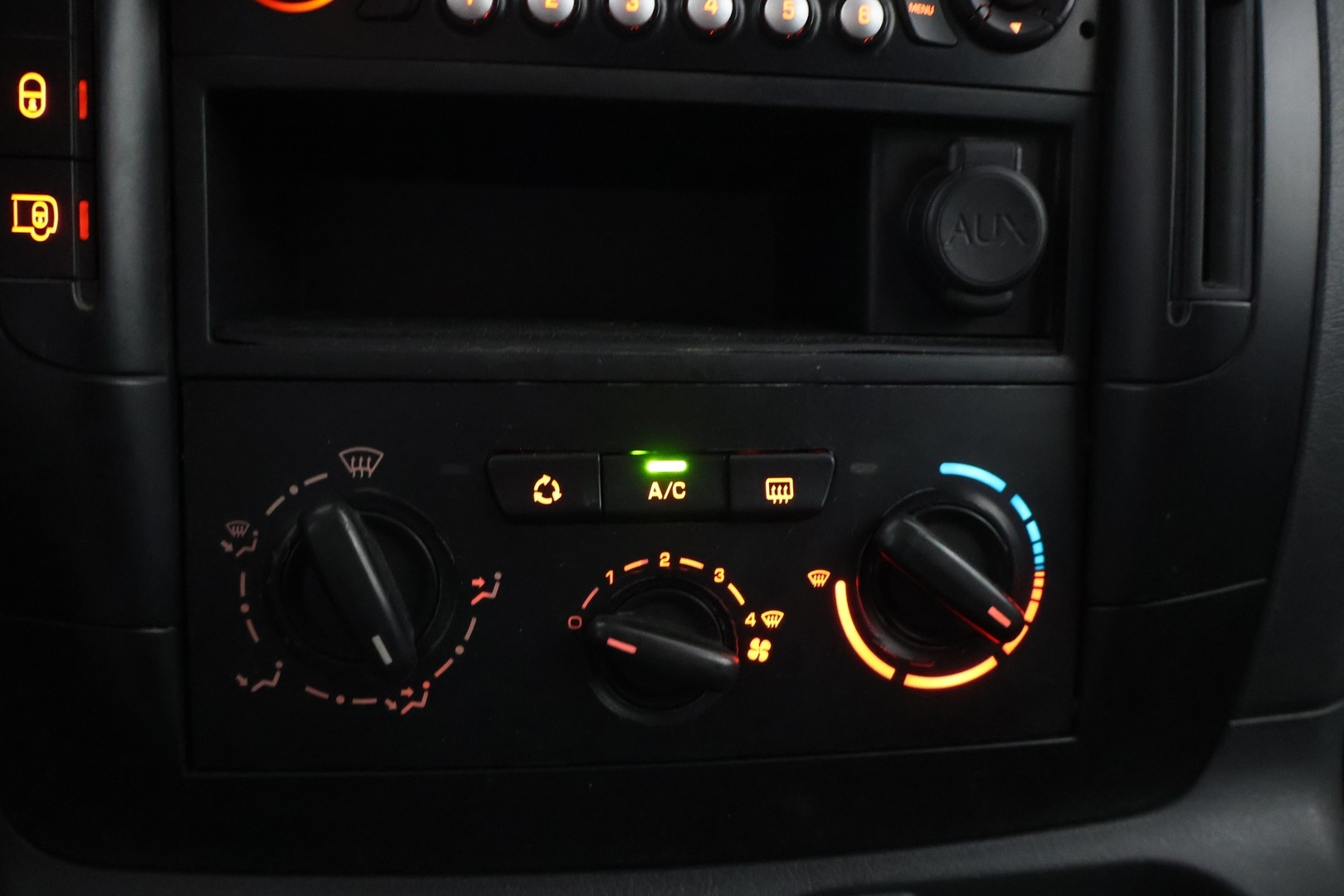 TOYOTA Proace 2014