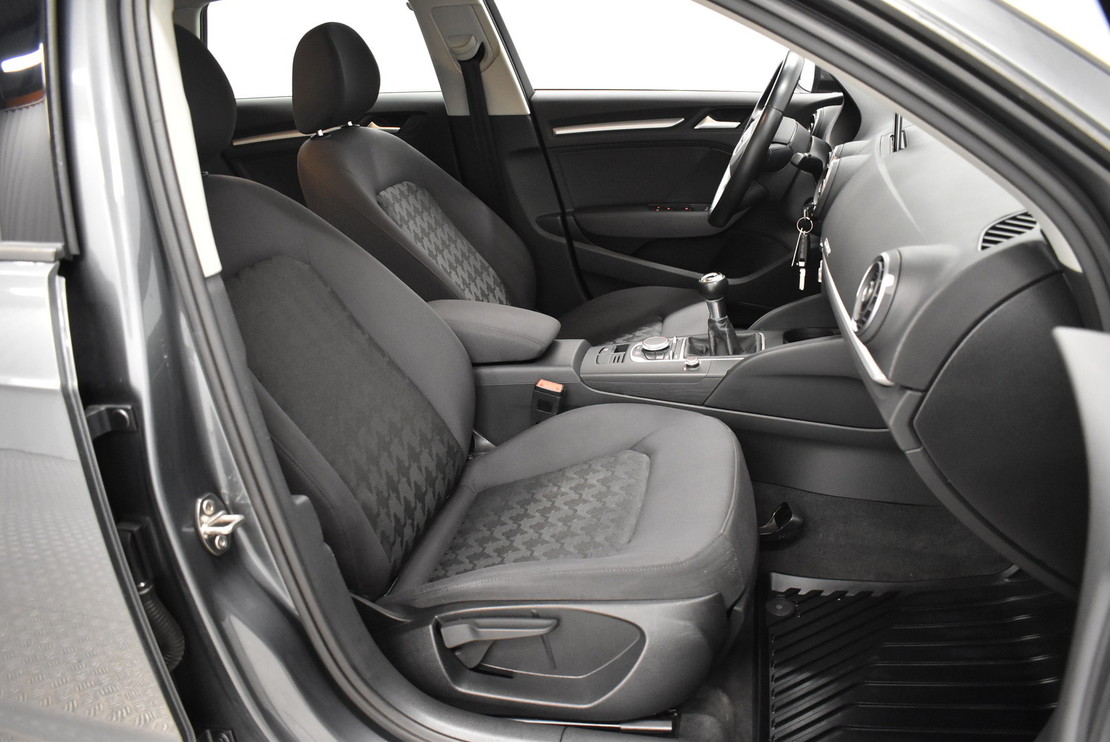AUDI A3 2016