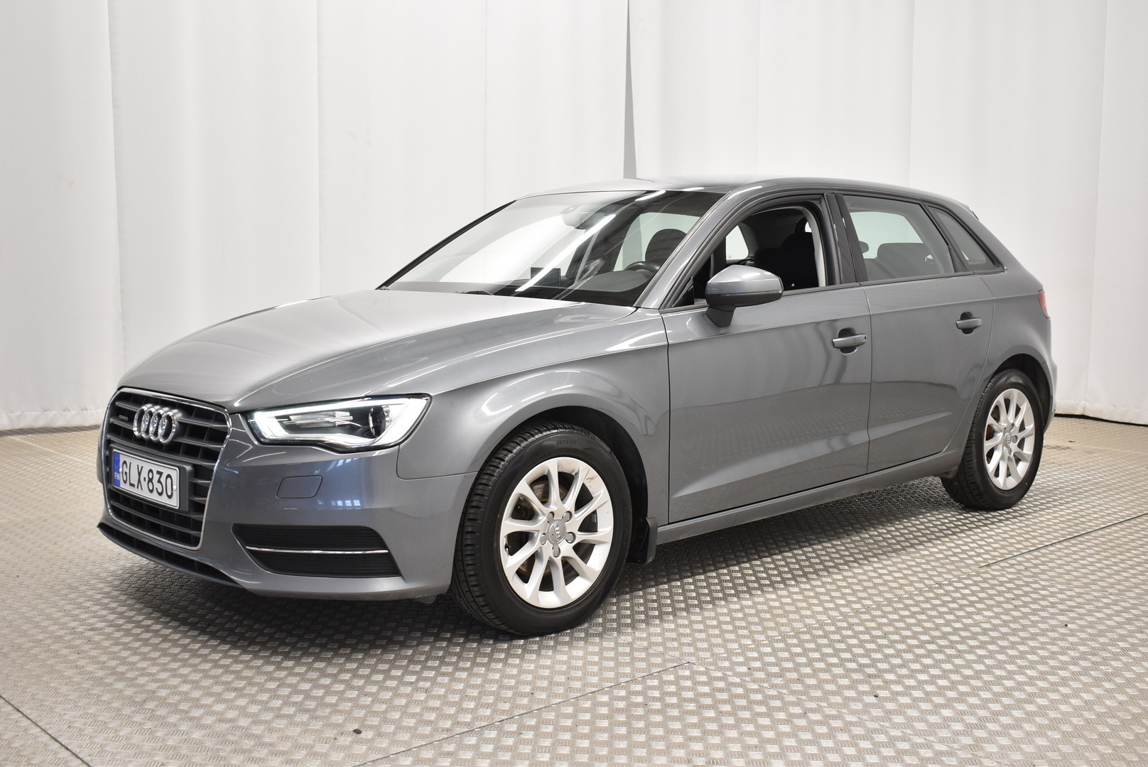 AUDI A3 2016
