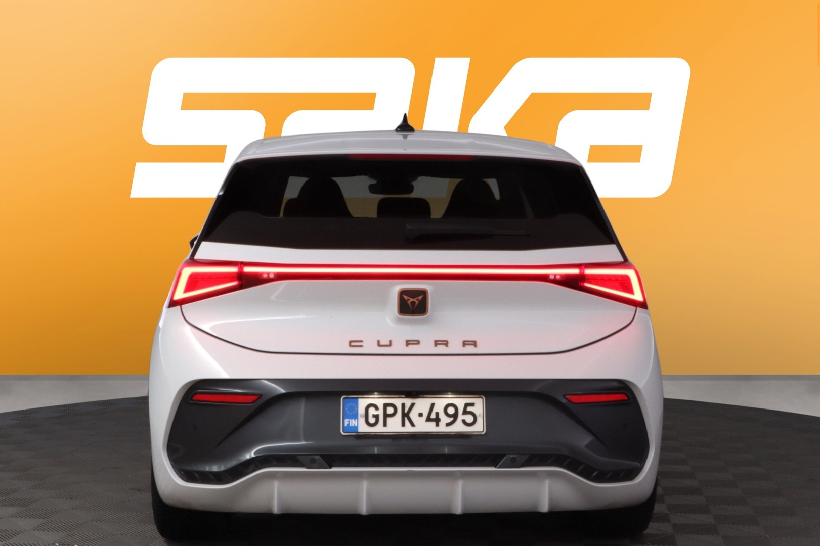 CUPRA Born 2023