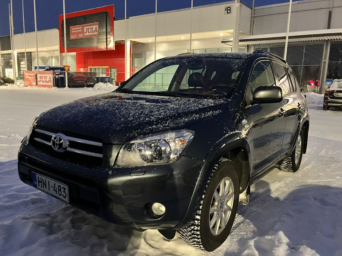 TOYOTA RAV4 2010