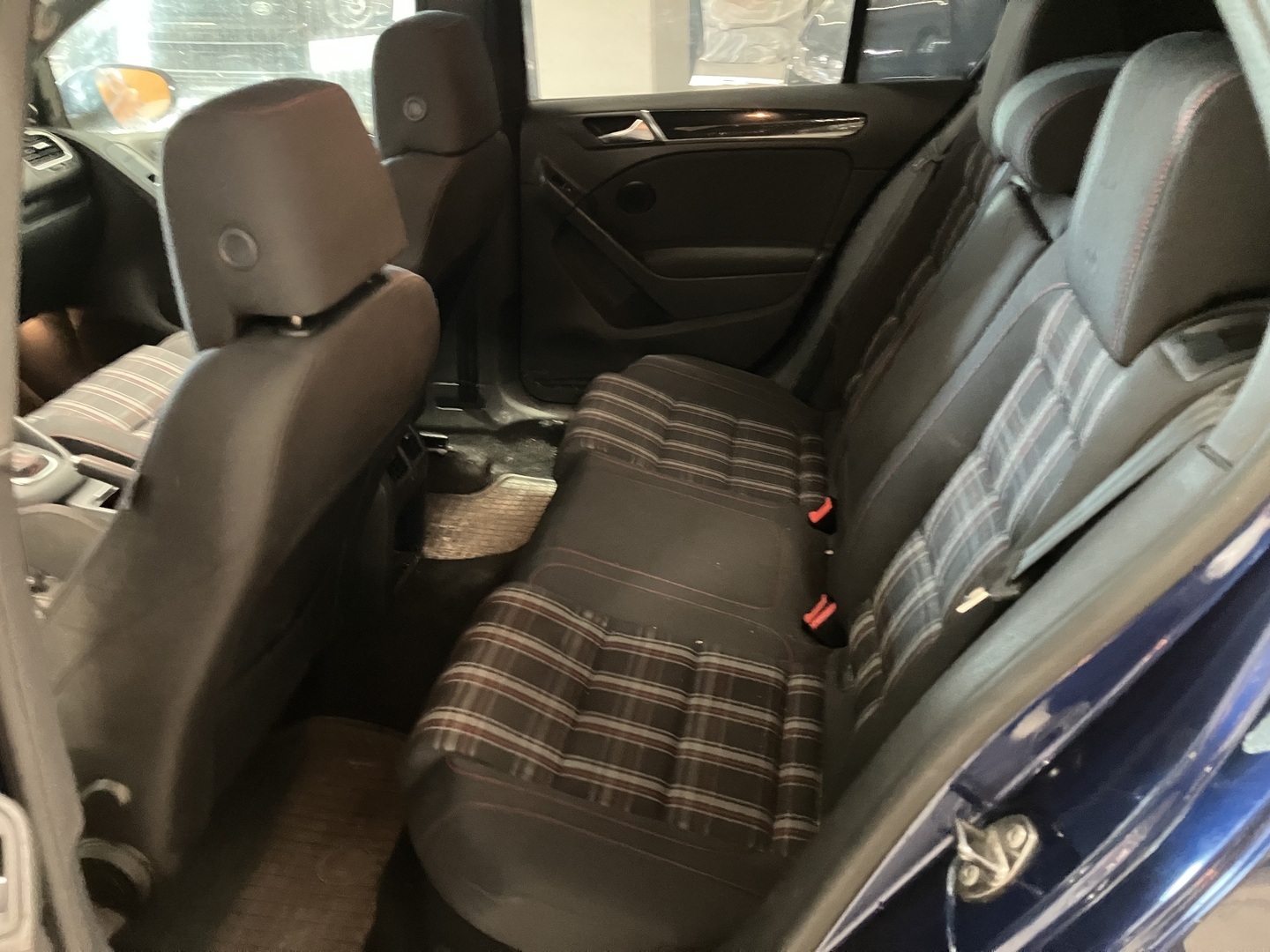 VOLKSWAGEN Golf 2009