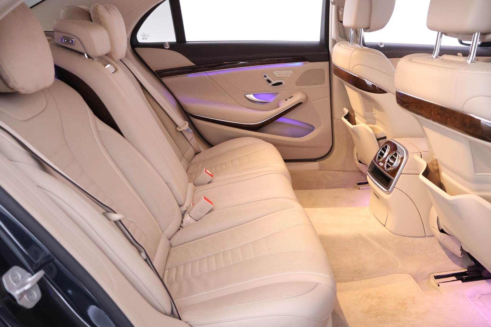 MERCEDES-BENZ S 2015