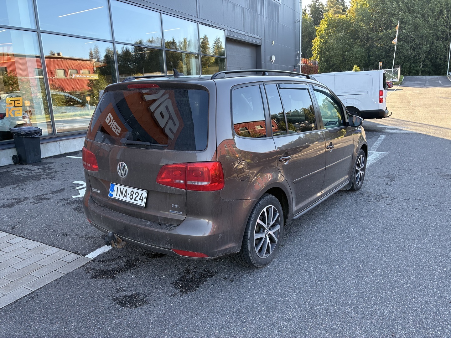 VOLKSWAGEN Touran 2014