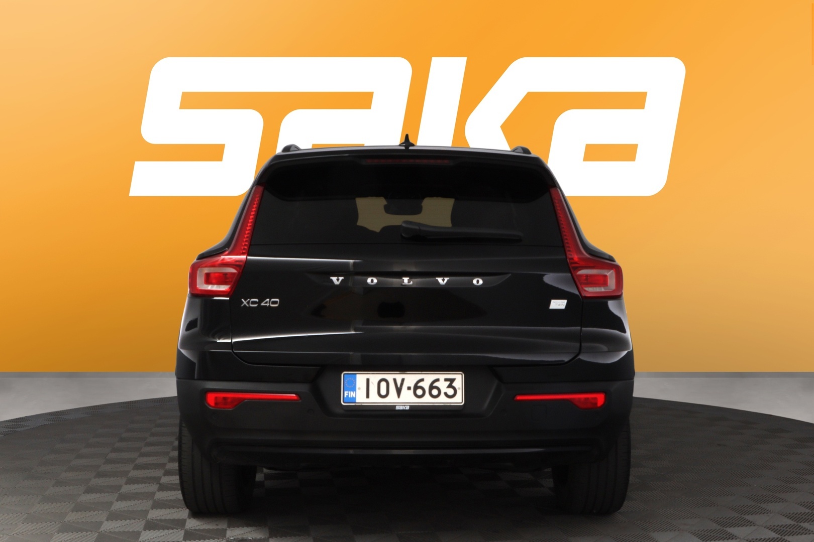 VOLVO XC40 2022