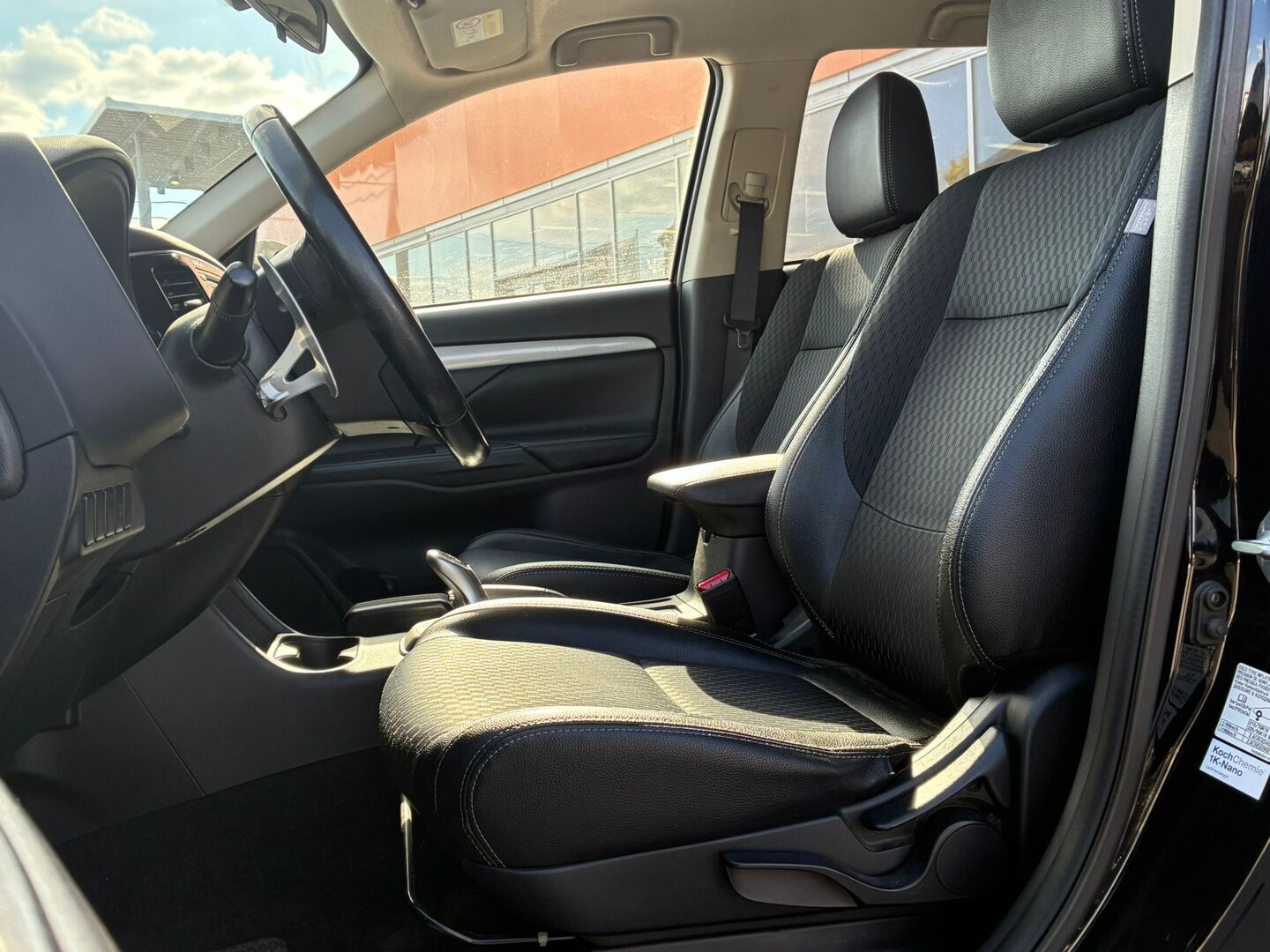 MITSUBISHI Outlander 2014