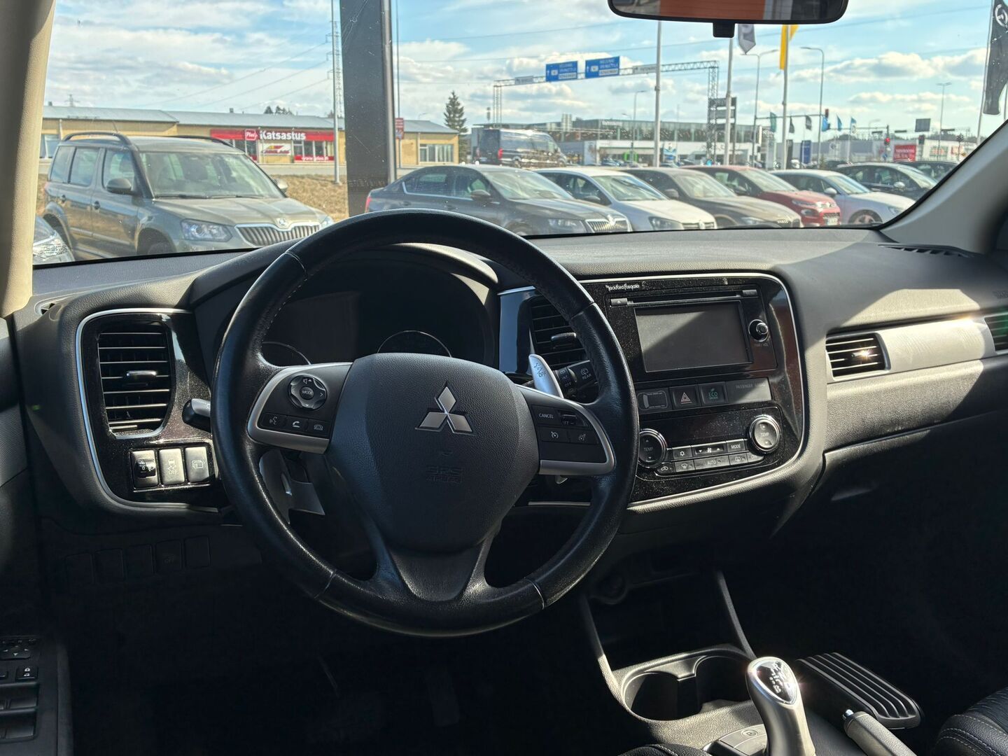 MITSUBISHI Outlander 2014