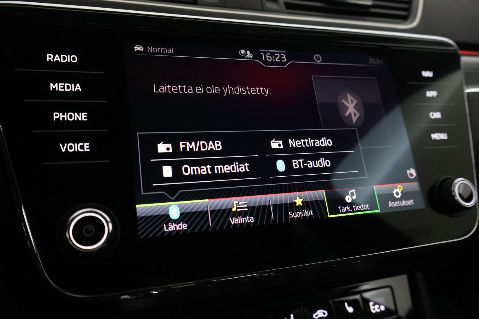 SKODA Superb 2023