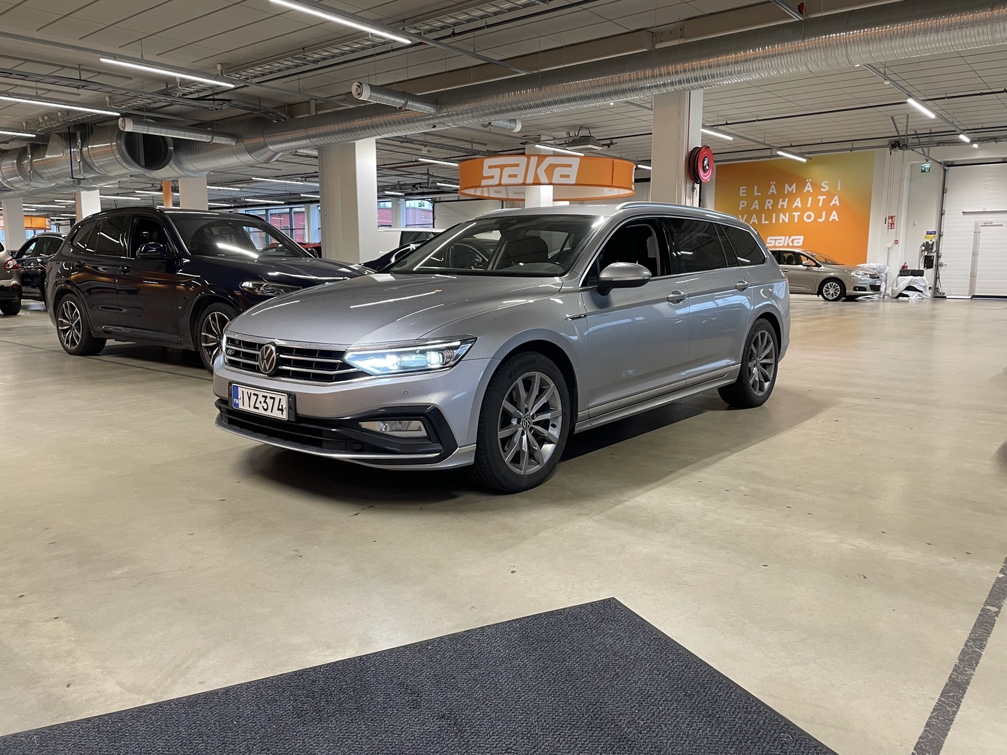 VOLKSWAGEN Passat 2021