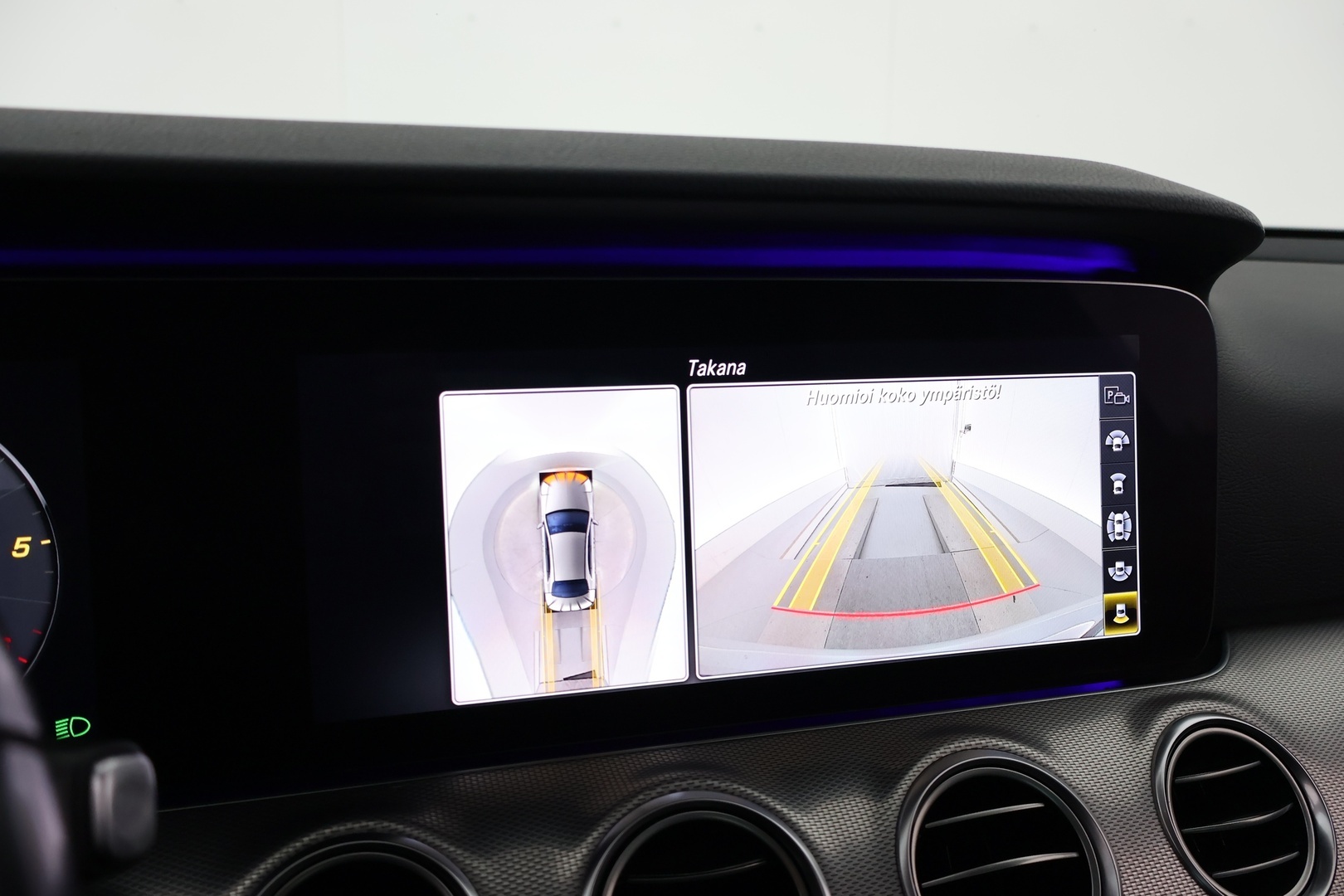 MERCEDES-BENZ E 2019