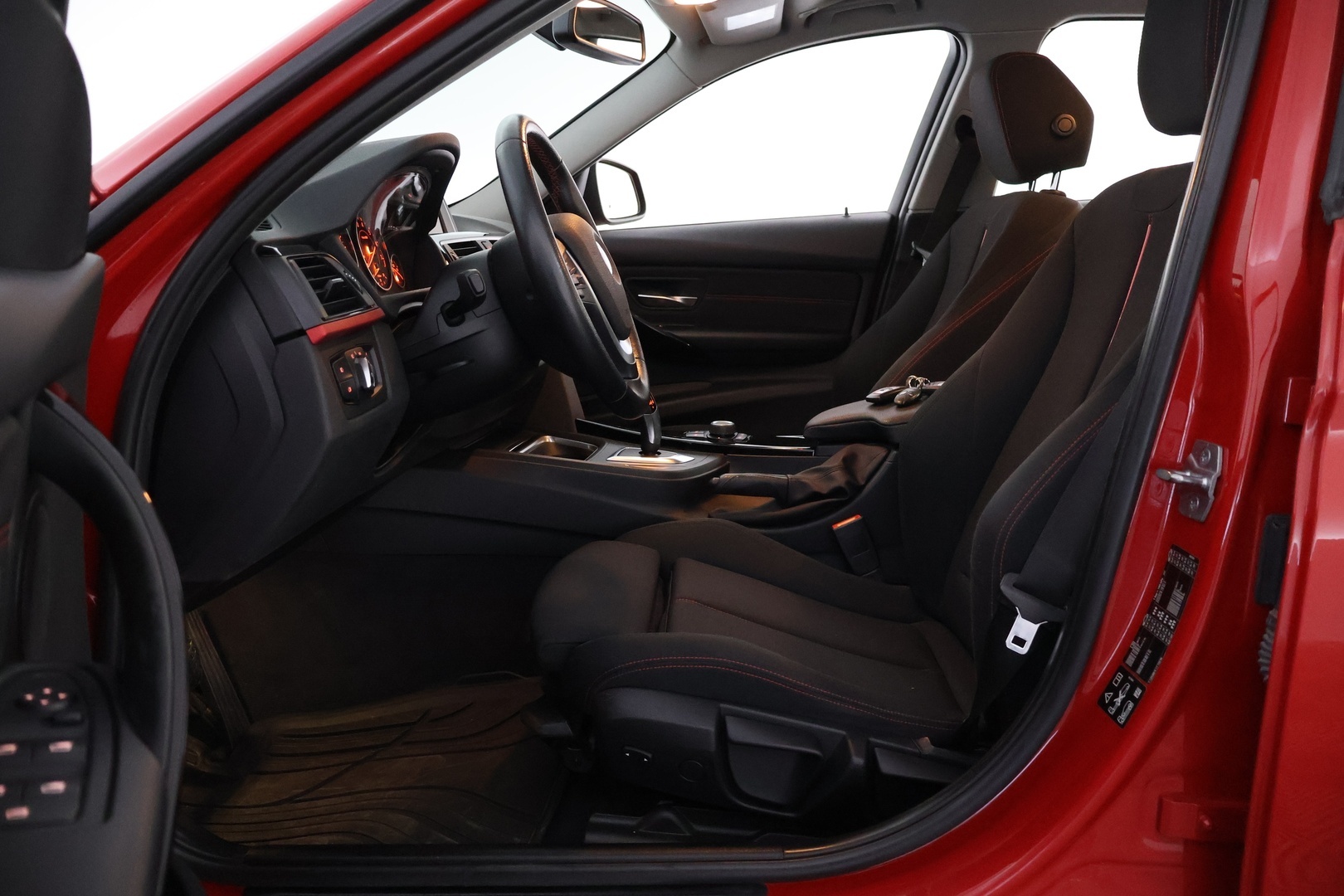 BMW 320 2015