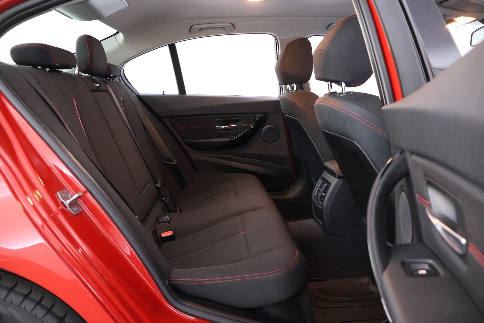 BMW 320 2015
