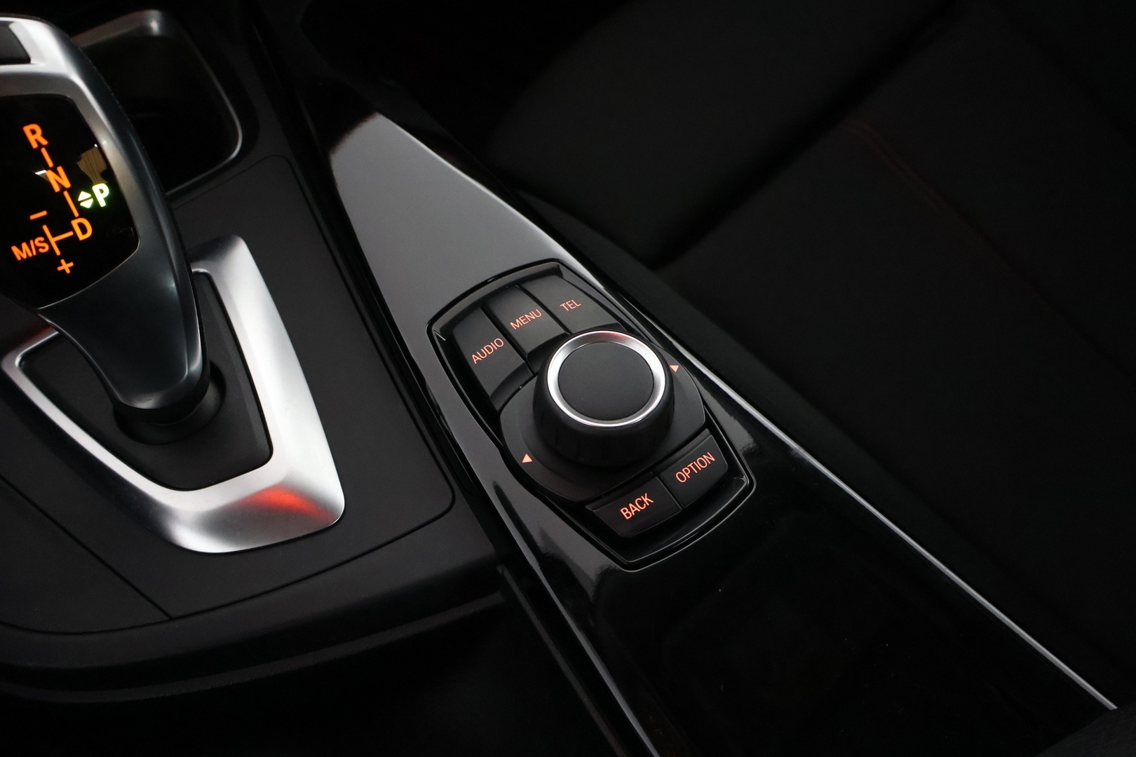 BMW 320 2015