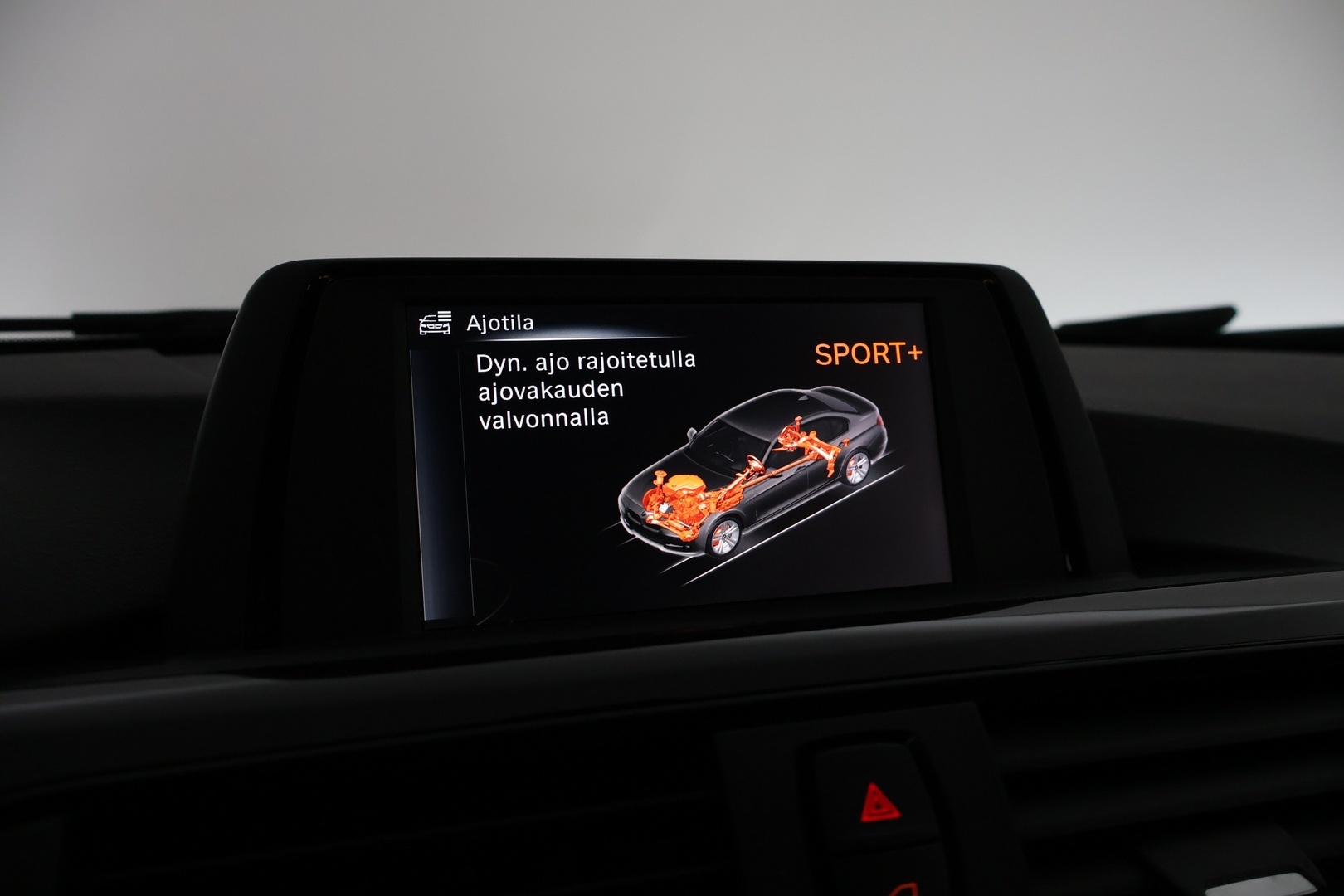 BMW 320 2015