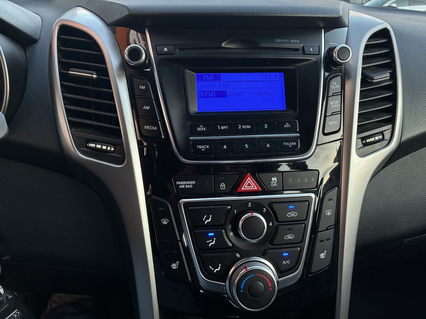 HYUNDAI i30 5d 2016