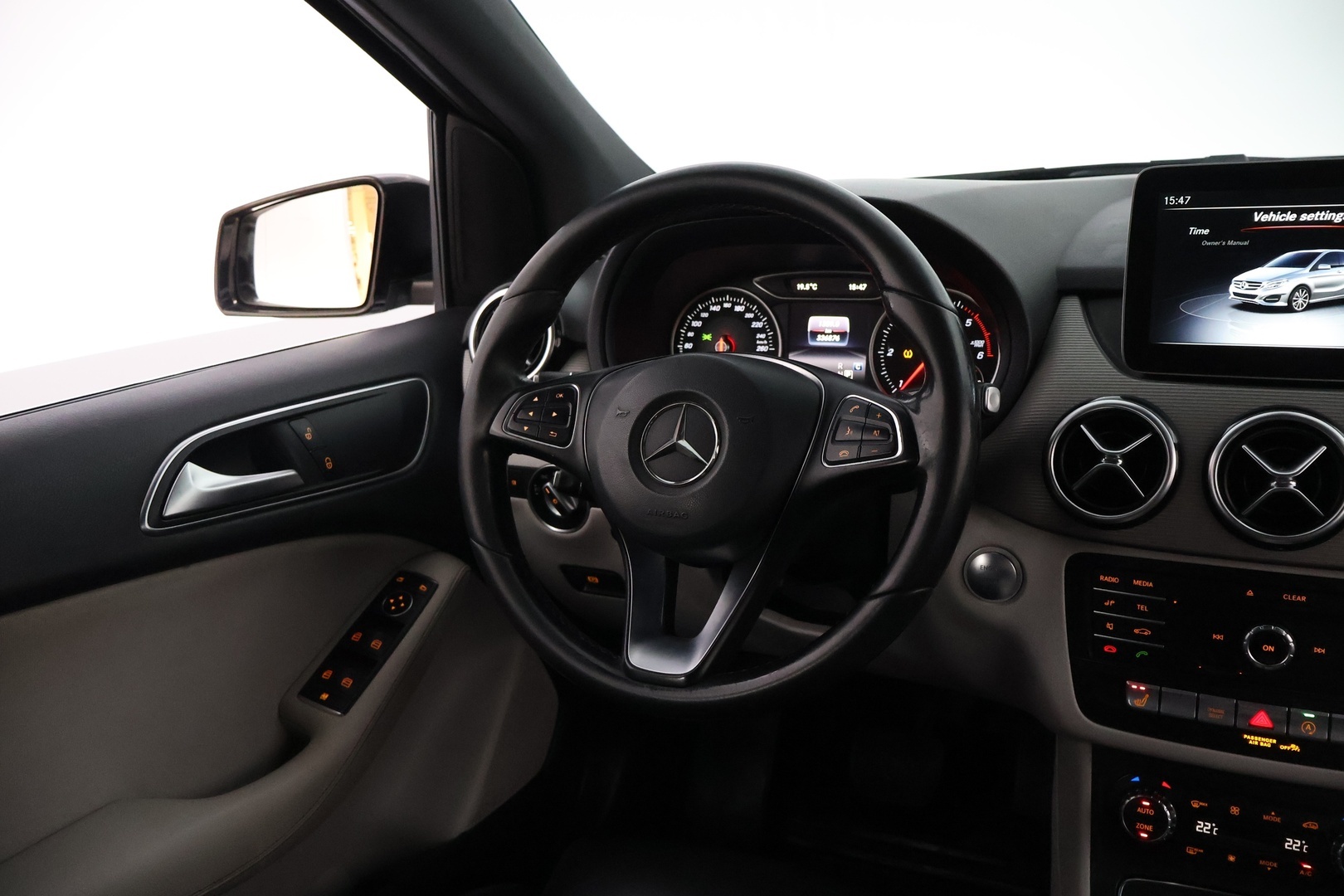 MERCEDES-BENZ B 2018