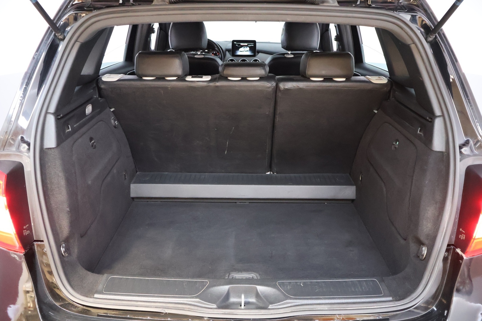 MERCEDES-BENZ B 2018