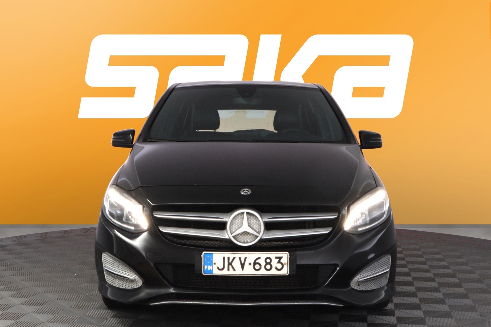 MERCEDES-BENZ B 2018