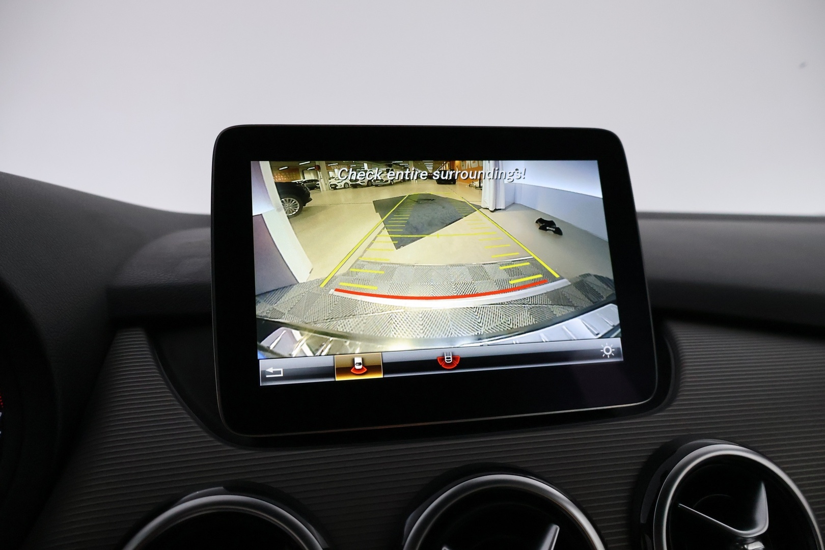 MERCEDES-BENZ B 2018