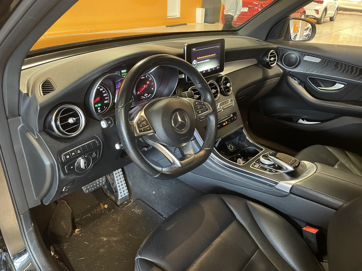 MERCEDES-BENZ GLC 2017