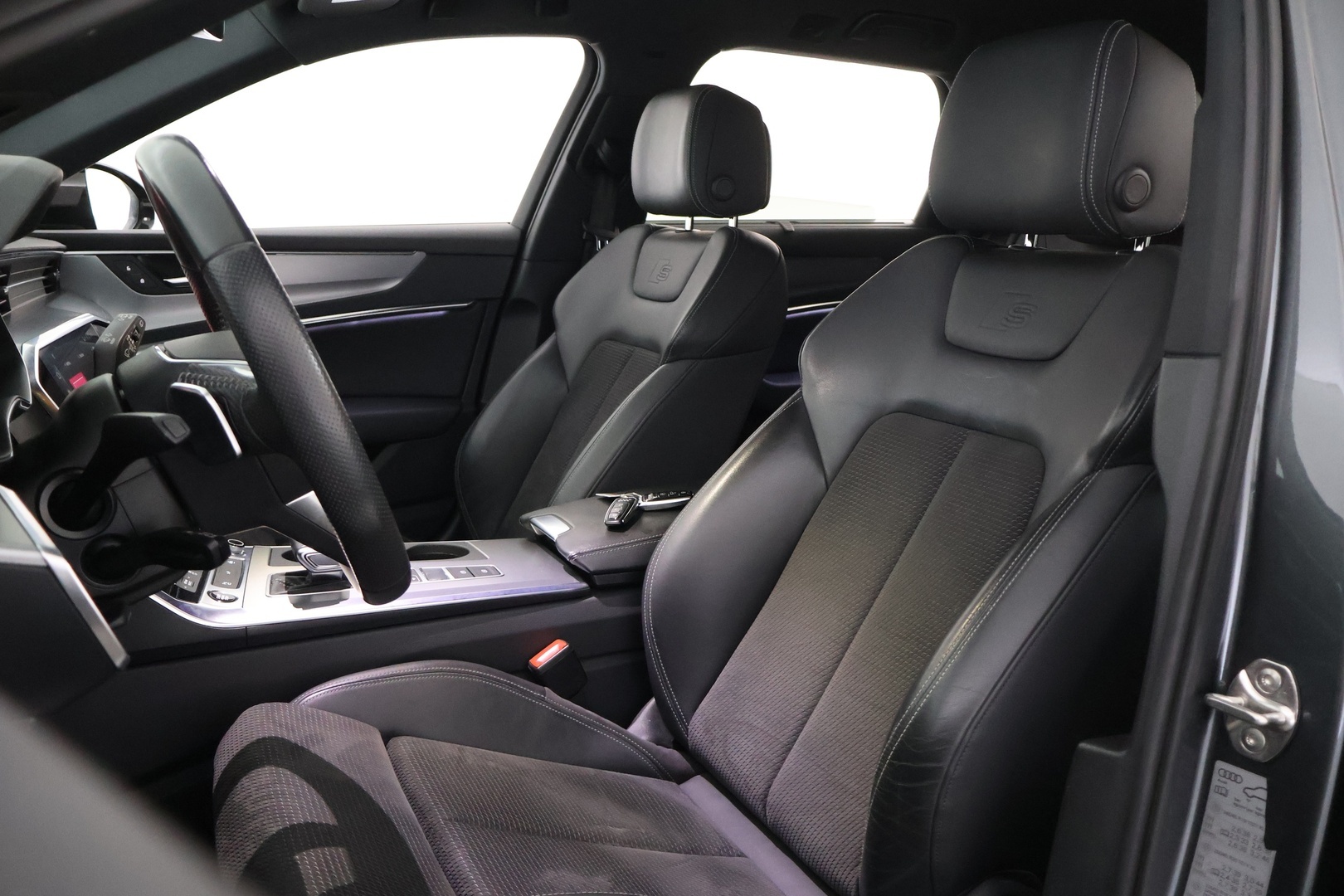 AUDI A6 2021