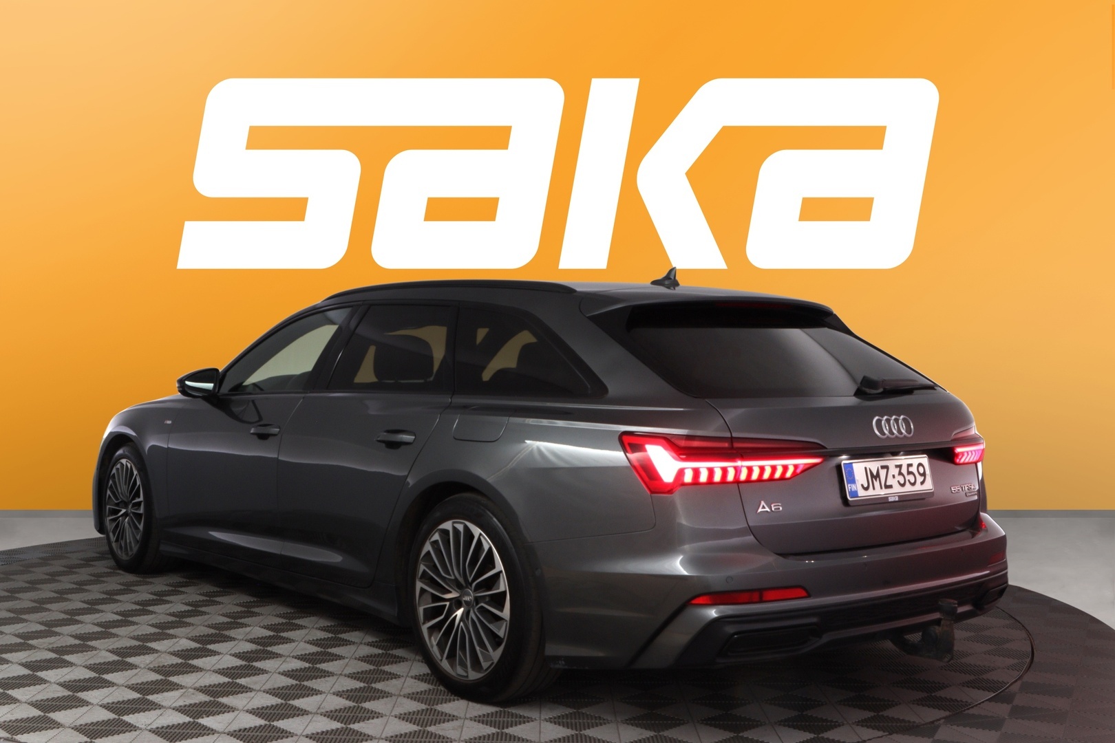 AUDI A6 2021