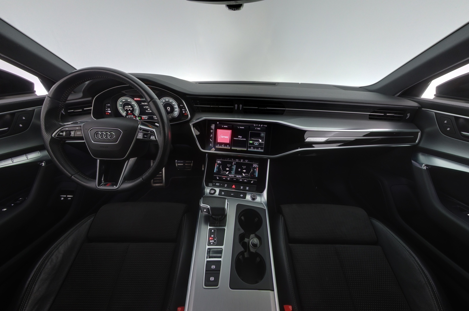 AUDI A6 2021
