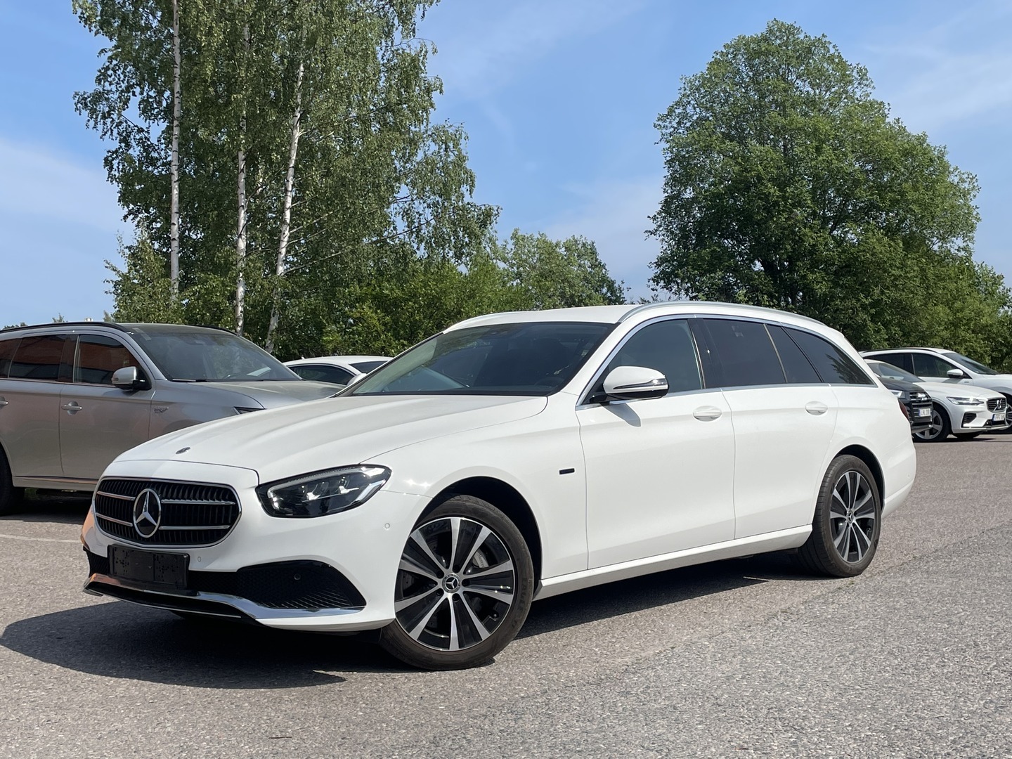 MERCEDES-BENZ E 2020