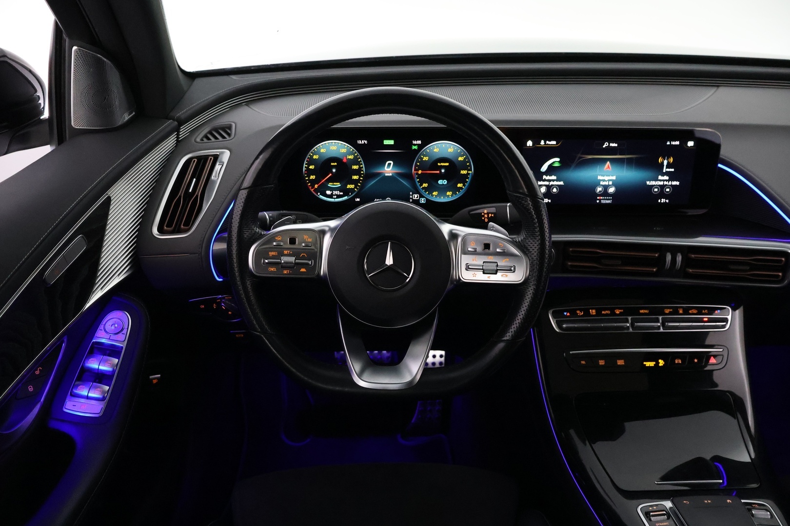 MERCEDES-BENZ EQC 2021