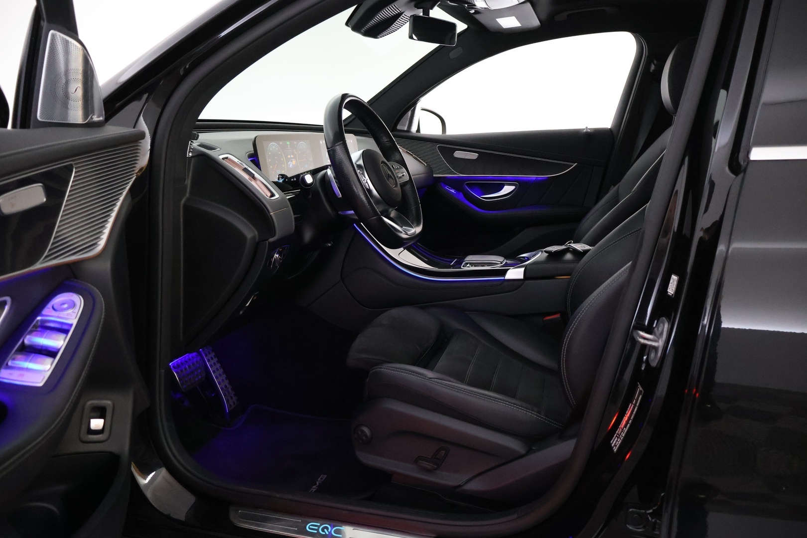 MERCEDES-BENZ EQC 2021