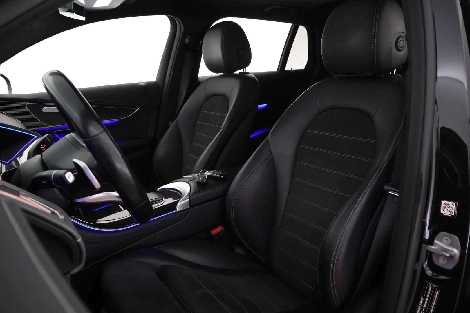 MERCEDES-BENZ EQC 2021