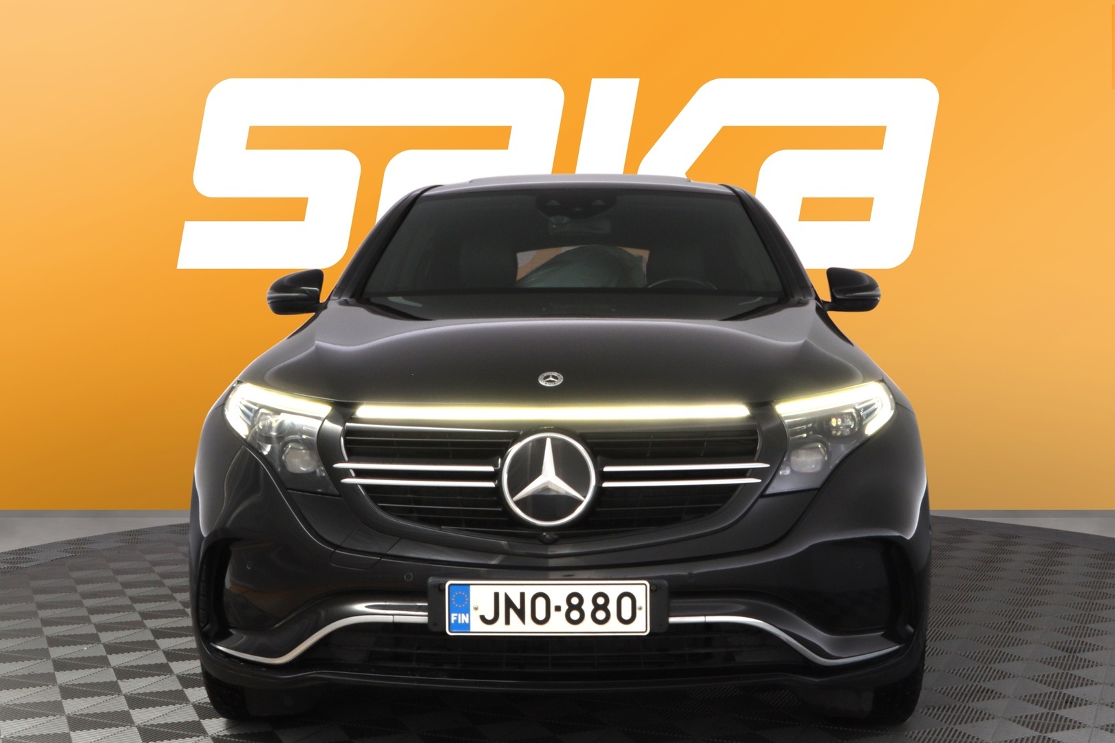 MERCEDES-BENZ EQC 2021