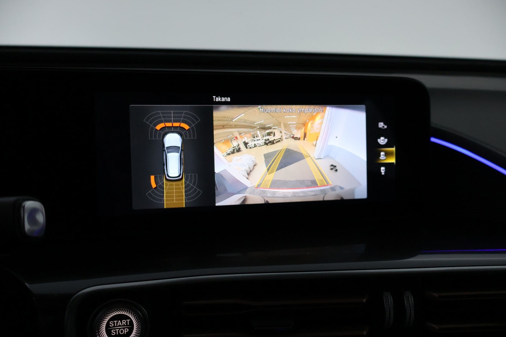 MERCEDES-BENZ EQC 2021