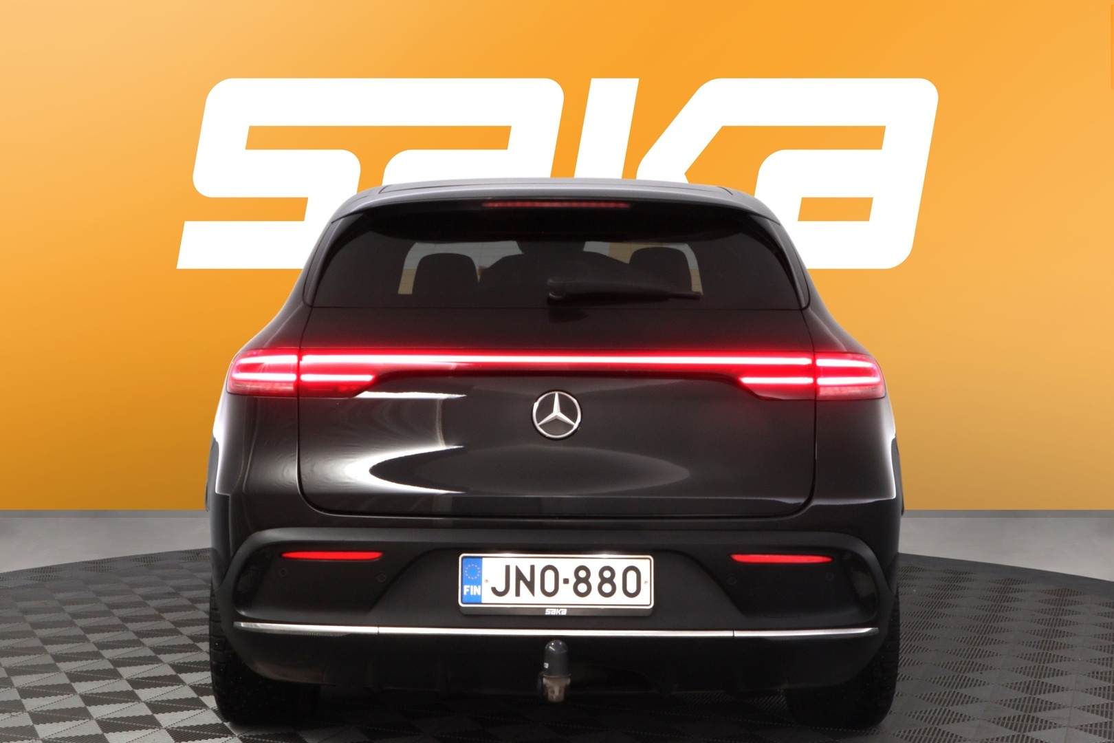 MERCEDES-BENZ EQC 2021