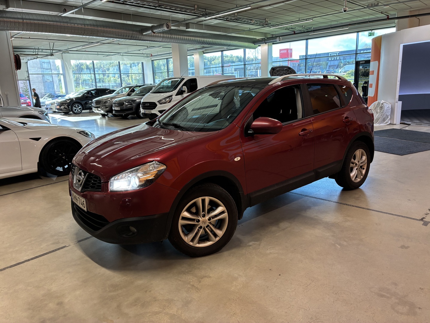NISSAN Qashqai 2012